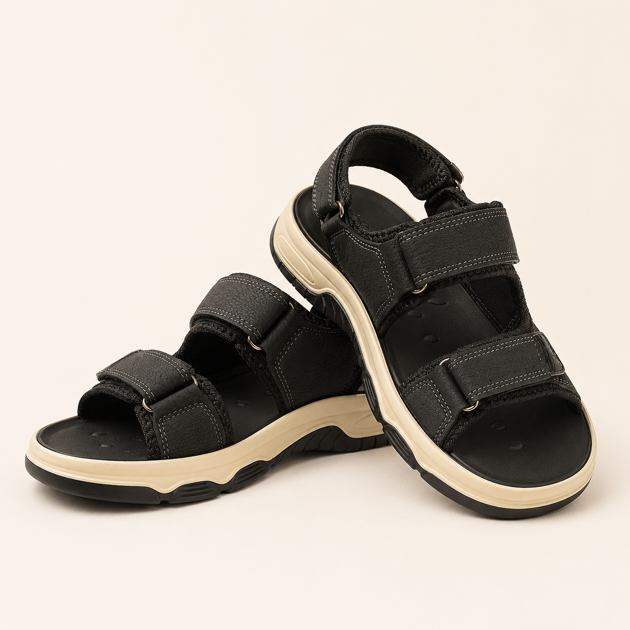 Sandale Rami Sport noire de profil, trois brides reglables et semelle EVA
